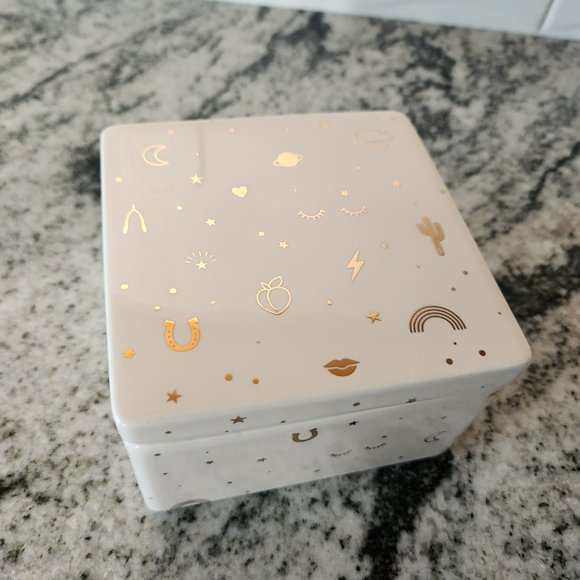 "Pretty Little Things" Trinket Dish - Picture 4 of 9